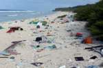 Rifiuti abbandonati su spiagge